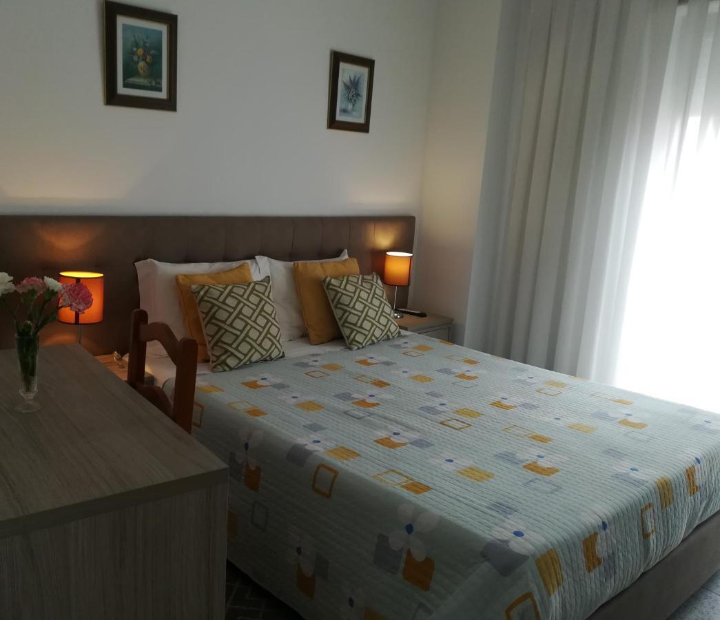 Hospedaria Saozinha Figueira da Foz Bagian luar foto